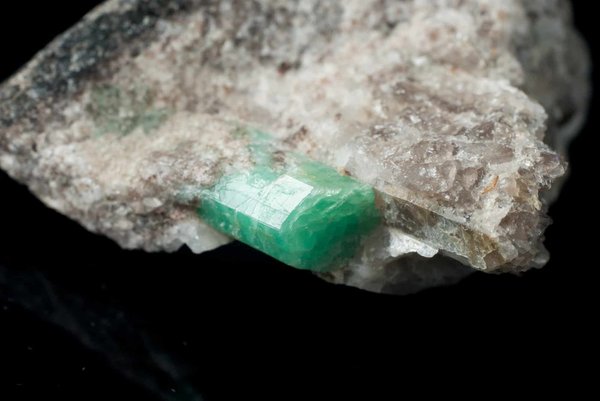 Les plus beaux montages de l'émeraude en joaillerie